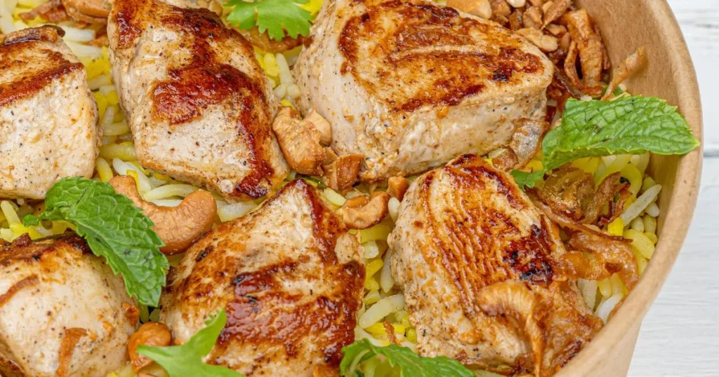 鶏もも肉と鶏胸肉の調理法や用途の違い